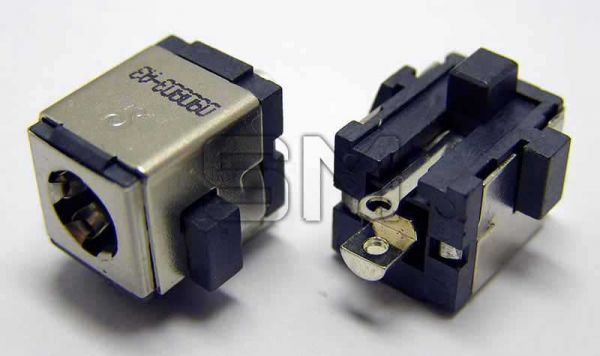 Роз'єм гнізда Alienware Area M15X M-51 #100